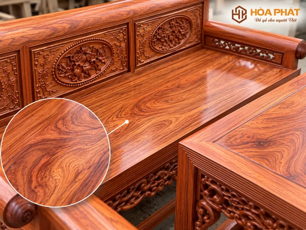 Màu gỗ hương đá tạo cảm giác ấm áp cho không gian nội thất