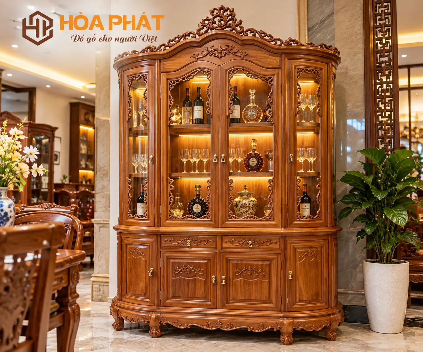 Tủ rượu gỗ tự nhiên mang đến vẻ đẹp sang trọng và tạo điểm nhấn cho không gian phòng khách.
