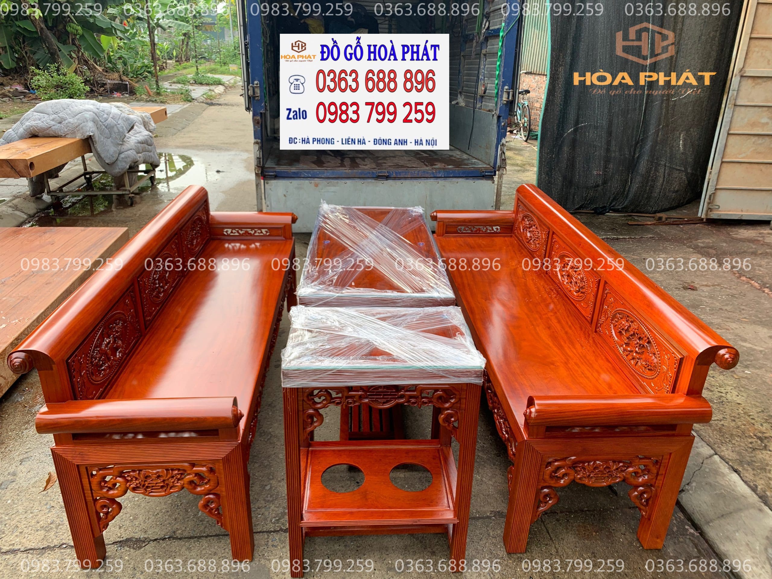 Trường Kỷ Gỗ Gụ Hà Nội – Mẫu Đẹp Tại Đồ Gỗ Hòa Phát Kiểm tra chất liệu, bề mặt và các mối liên kết trước khi mua trường kỷ gỗ gụ.