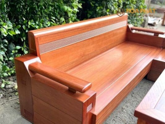 Top 5 Mẫu Bàn Ghế Gỗ Phòng Khách 20 Triệu Đẹp – Bền – Tiết Kiệm Bộ Bàn Ghế Gỗ Keo Truyền Thống Chạm Khắc Nhẹ