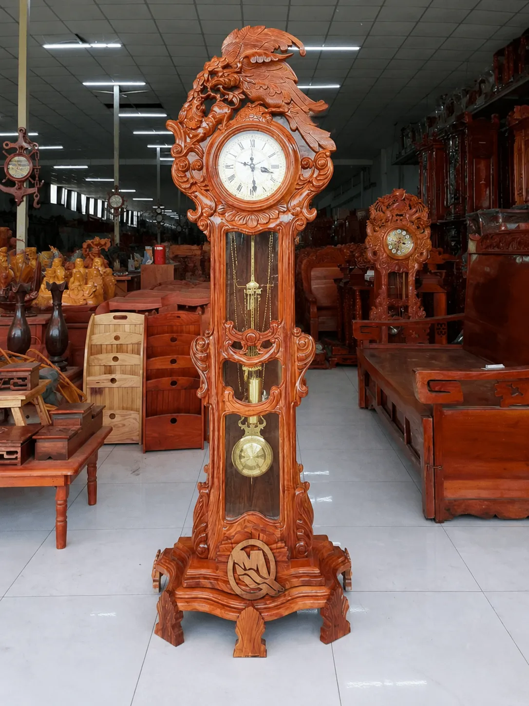 Đồng Hồ Cây Quả Lắc Gỗ Tự Nhiên | Đồ gỗ Hòa Phát Đồng hồ cây quả lắc gỗ tự nhiên kiểu dáng đứng cổ điển