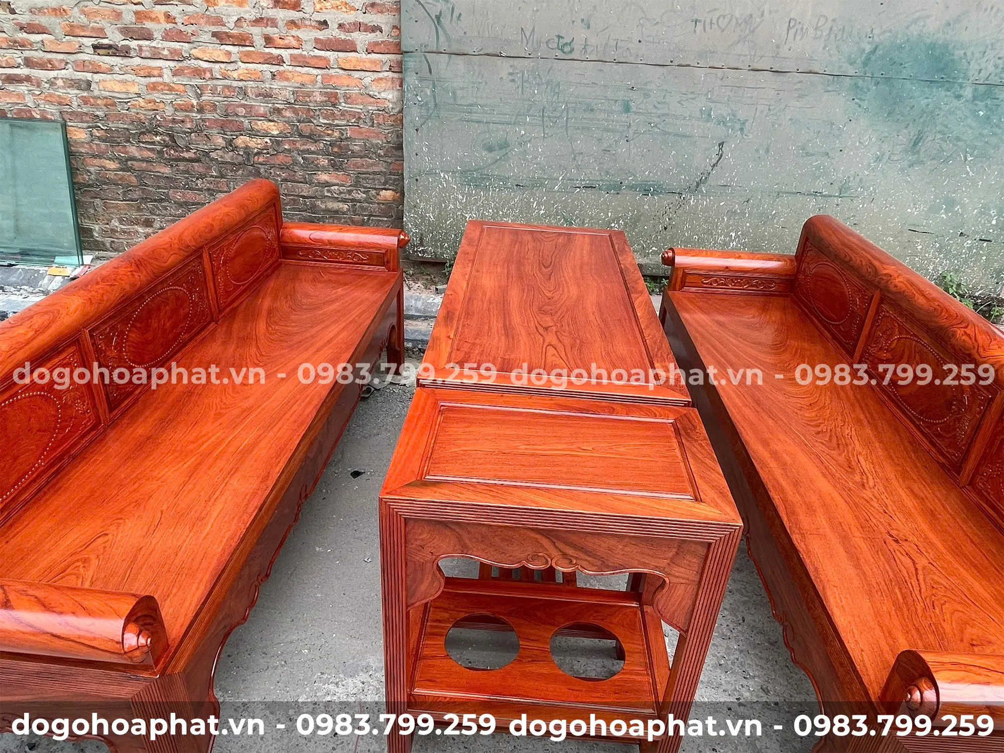 Trường Kỷ Gỗ Hương Đá Đoản 1m97 Cao 81 Rộng 62 – Bàn 1m15 Mẫu trường kỷ gỗ hương đá đoản 1m97 được chế tác thủ công từ gỗ tự nhiên